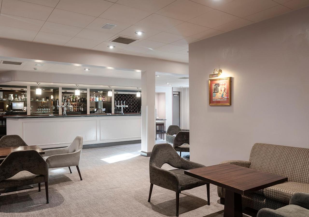 Hogs Back Hotel & Spa Nr Farnham Luaran gambar