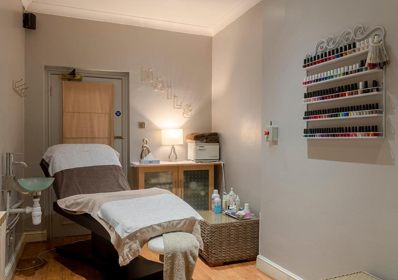 Hogs Back Hotel & Spa Nr Farnham Luaran gambar
