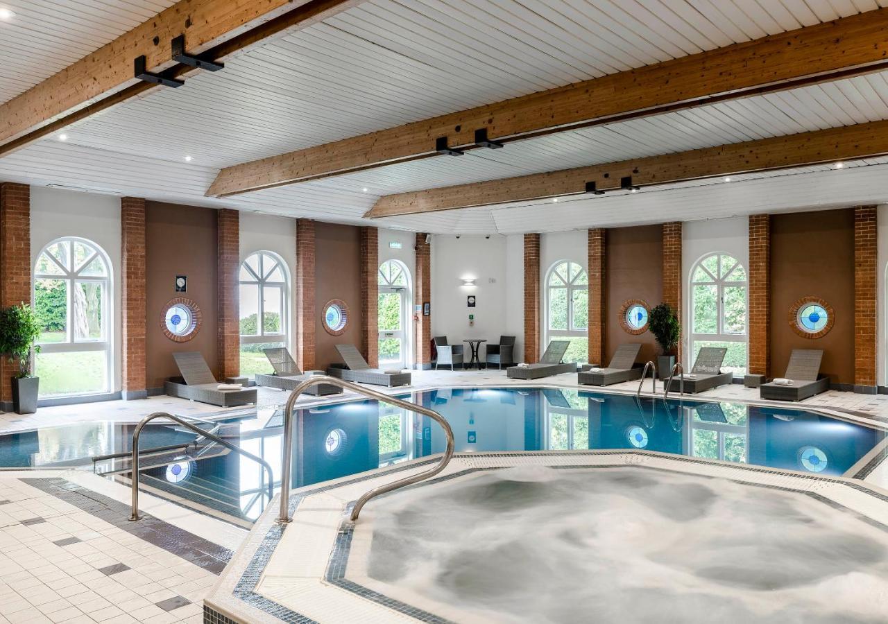 Hogs Back Hotel & Spa Nr Farnham Luaran gambar