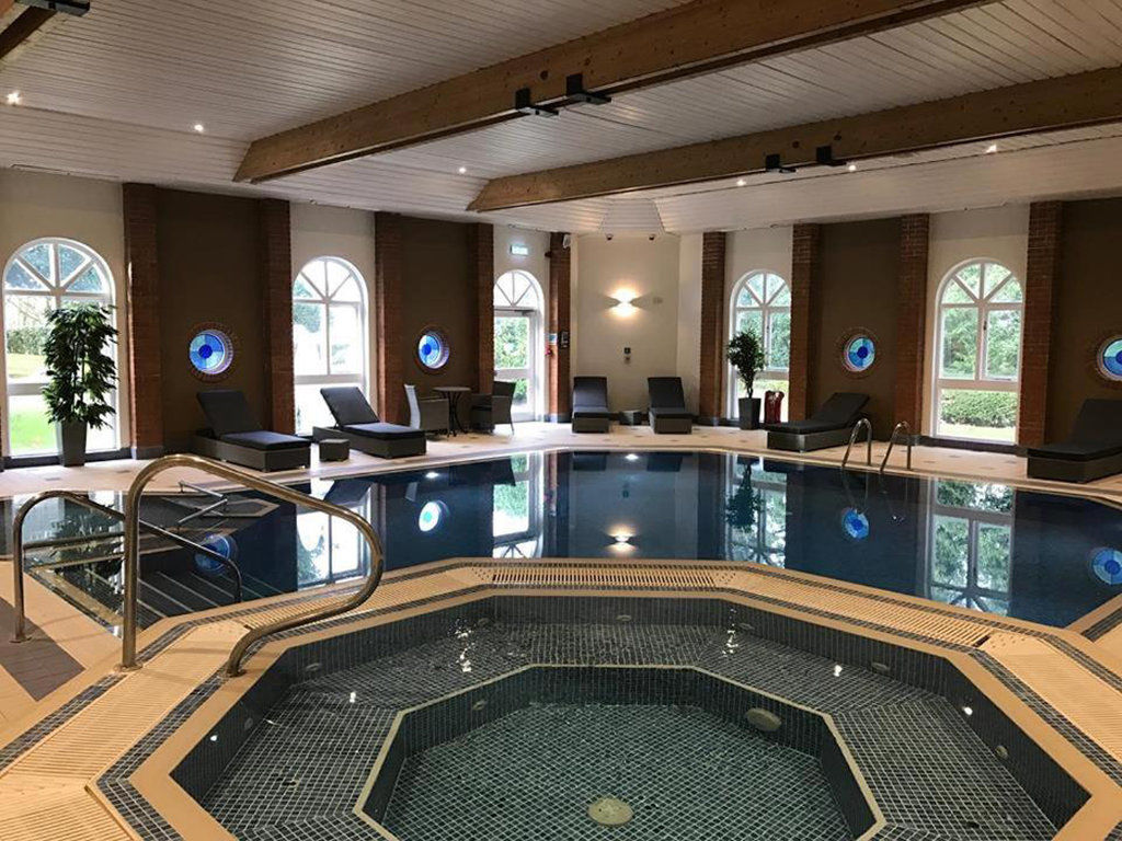 Hogs Back Hotel & Spa Nr Farnham Luaran gambar